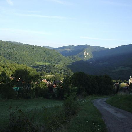 O Joli Bugey Vila Saint-Rambert-en-Bugey Exterior foto